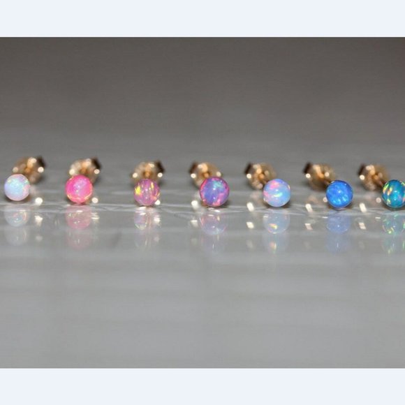 14k Solid White Gold Lab Created Synthetic Opal Fiery Pushback Studs - Picture 5 of 5